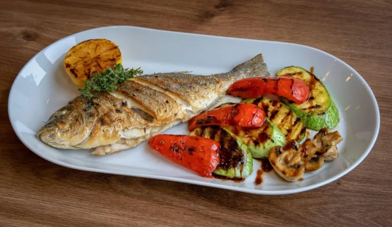 Imaginea 1 din galeria Restaurant Demo Light